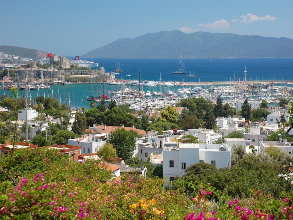 Nil Mars Hotel Bodrum ภายนอก รูปภาพ